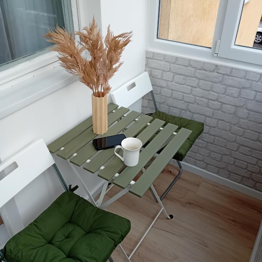 Harmonyhouse Apartment Брашов Екстериор снимка